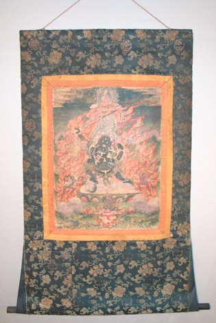 Bild: Mahakala, Gesamtansicht Vorderseite, nach der Restaurierung 